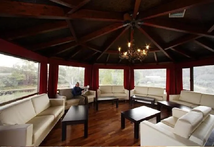 호텔 Real La Yensula 4*