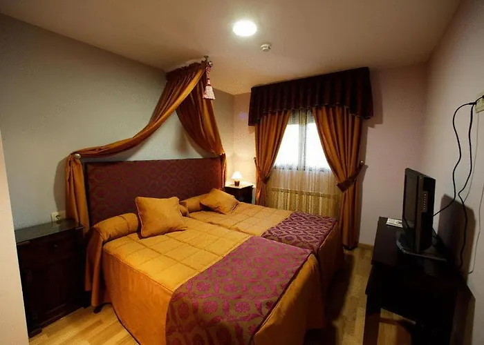 Real La Yensula 호텔 4*